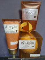 geschenkset voor vrouwen douche gel - handcreme - bathbomb-met argan olie - verrijkt met shea boter