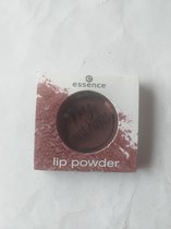 essence my must haves lip powder 05 mauve on! 1.7g