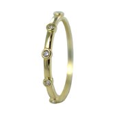 Silventi 9NBSAM-G210080 Gouden Ring - Dames - 5 Zirkonia Steentjes - Maat 54 - 2,2 mm Breed - 14 Karaat - Goud
