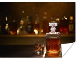Fles whiskey op een bar poster 160x120 cm - Foto print op Poster (wanddecoratie woonkamer / slaapkamer) XXL / Groot formaat!