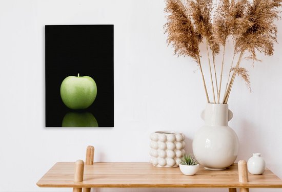 Canvas Schilderij Granny Smith op een zwarte achtergrond - 20x30 cm - Wanddecoratie