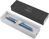 Parker IM Premium vulpen | Blue Grey met chroomdetail | Fijne penpunt met blauwe inkt navulling | geschenkdoos