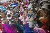 Gekleurd maskers tijdens carnaval in Venetië,  - Foto op Tuinposter - 120 x 80 cm