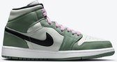 Nike Air Jordan 1 Mid SE, Dutch Green/Black-Barely Green, CZ0774 300, EUR 37.5