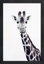 JUNIQE - Poster met houten lijst Giraffe -13x18 /Grijs & Wit