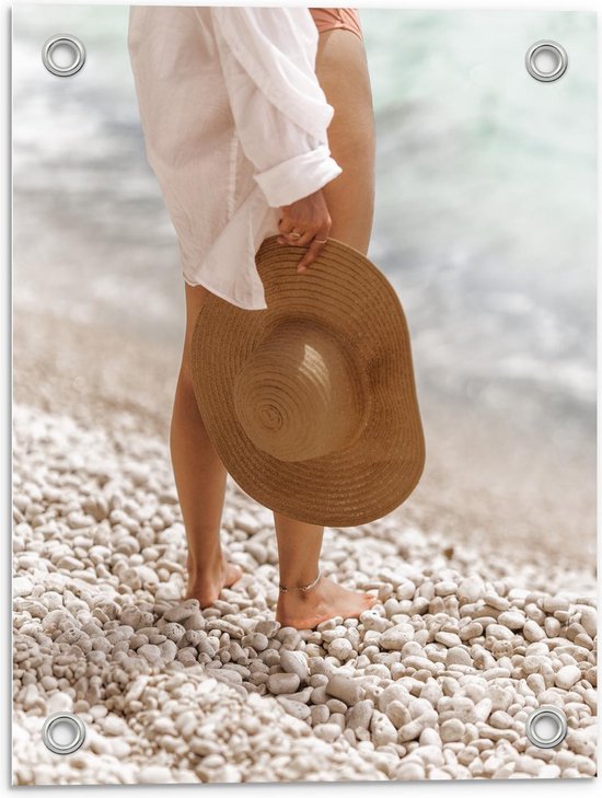 Affiche de jardin - Chapeau de plage en osier avec Femme à la plage -  30x40cm Photo... | bol.com
