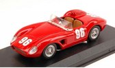 De 1:43 Diecast Modelcar van de Ferrari 500TRC Spider #96 Winnaar van Targa Florio in 1958. De rijders waren Tramontana en Cammarata. De fabrikant van het schaalmodel is Art-Model. Dit model is alleen online verkrijgbaar