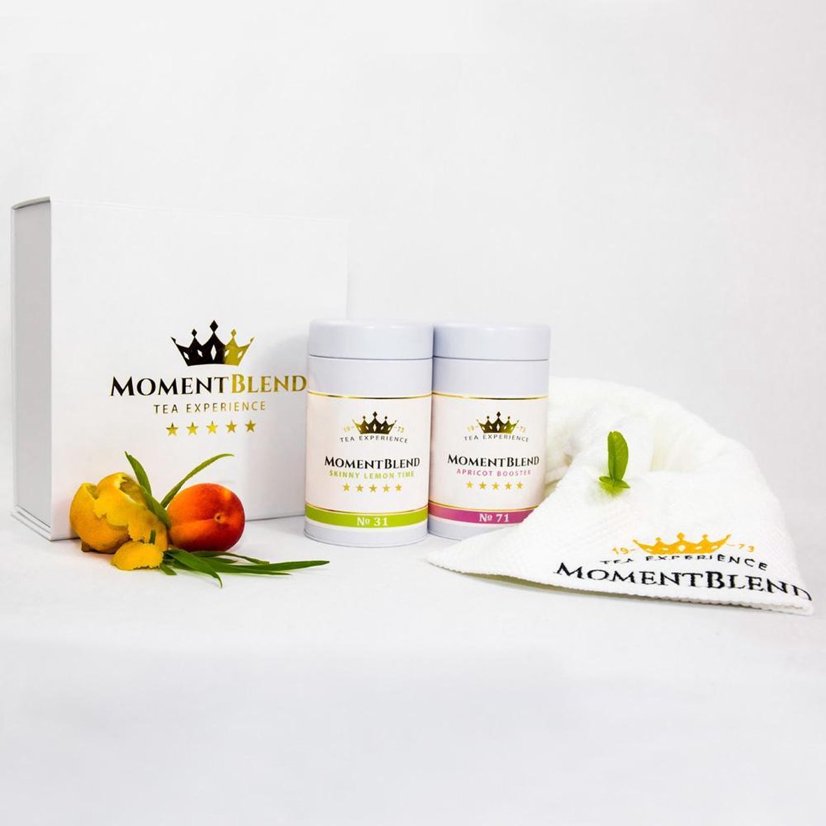 MomentBlend FITNESS BOX - Een Gezond Kerstcadeau voor Lichaam en Schoonheid - In Luxe Theedoos - 2 x 100 gram Losse Thee