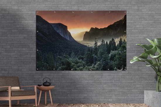 Lever de soleil brumeux dans le parc national de Yosemite aux USA Affiche de jardin 180x120 cm - Toile de jardin / Toile d'extérieur / Peintures d'extérieur (décoration de jardin) XXL / Groot format!