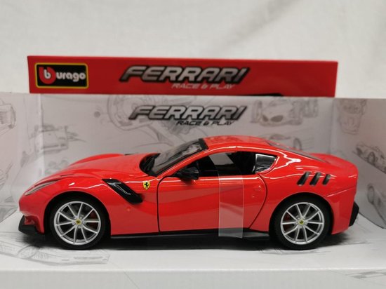 Maquette voiture Ferrari F12 TDF rouge 19 x 8 x 5 cm - Échelle 1:24 -  Voiture