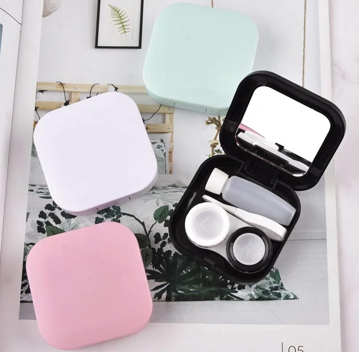Goedkoopste Without lemons Lensdoosje met spiegel ZWART| 5 delig | Handig voor onderweg |Handig voor in je handtas |Reizen | Musthave| Make-up tas | contactlenzen doosje |lenzenbakje