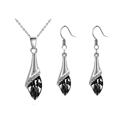 Stijlvolle sieraden set: Collier en bijpassende oorbellen- zwart