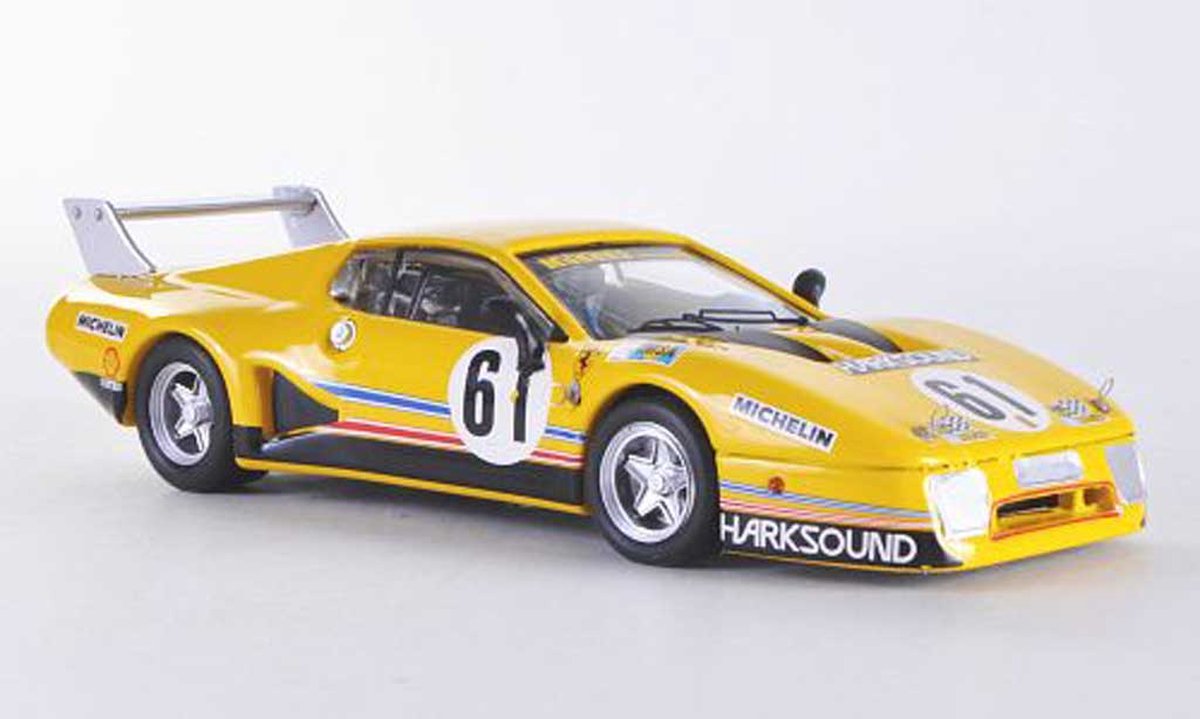 De 1:43 Diecast Modelcar van de Ferrari 512BB LM #61 van de 24H LeMans van 1980. De coureurs waren Beaurlys en Faure. De fabrikant van het schaalmodel is Best Model. Dit model is alleen online verkrijgbaar