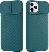 Cadorabo Hoesje geschikt voor Apple iPhone 11 PRO MAX in Mat Groen - Beschermhoes van flexibel TPU-silicone en met camerabescherming Case Cover Etui