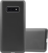Cadorabo Hoesje voor Samsung Galaxy S10e in METALLIC GRIJS - Beschermhoes gemaakt van flexibel TPU silicone Case Cover