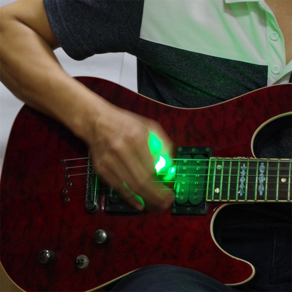 Accessoire de guitare basse plectre ukulélé médiator médiator lumineux  médiator lumineux médiator de guitare acoustique