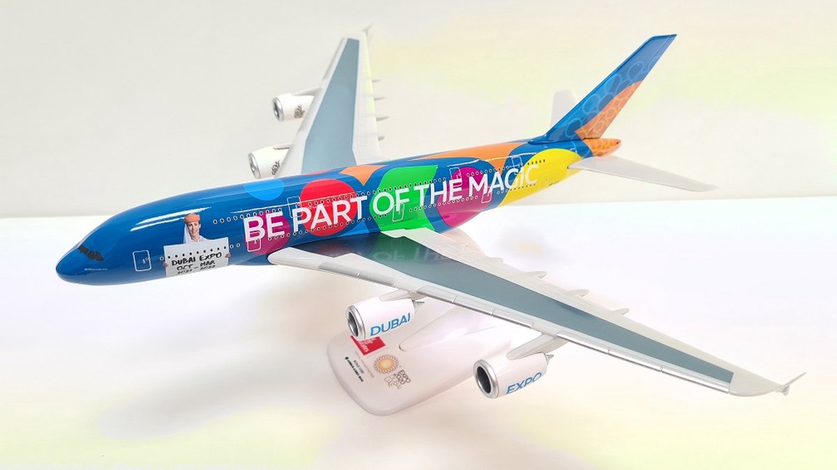 Emirates Be Part Of The Magic (Dubai Expo) schaalmodel vliegtuig Airbus A380-800 schaal 1:250 lengte 29cm