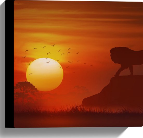 Canvas - Grote Maan over Afrikaans Landschap met Leeuw - 30x30 cm Foto op Canvas Schilderij (Wanddecoratie op Canvas)