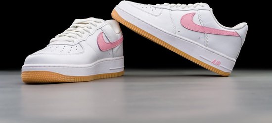 Nike Air Force 1 Low 07 Retro Pink Gum DM0576-101 Taille 37.5 ROSE | bol