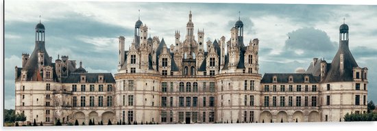 WallClassics - Dibond - Kasteel van Chambord - Frankrijk - 120x40 cm Foto op Aluminium (Met Ophangsysteem)