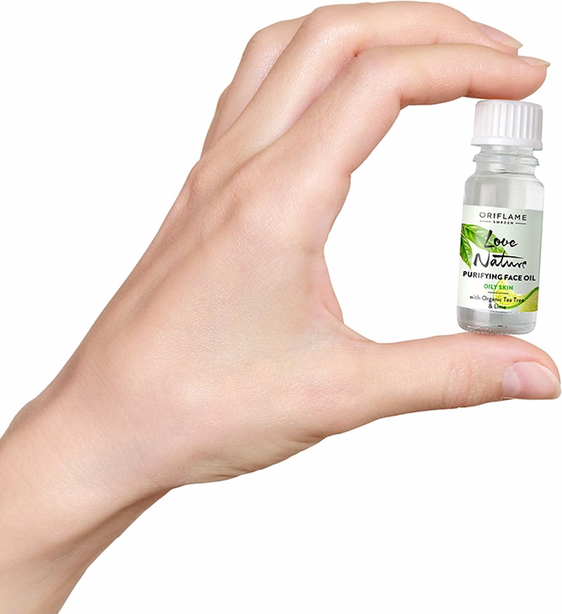 Love Nature - Purifying Face Oil with Organic Tea Tree & Lime