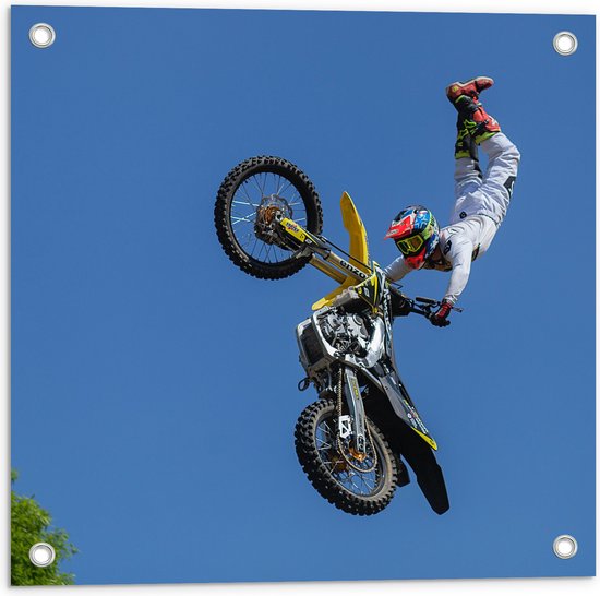 Foto: Wallclassics tuinposter freestyle motocross boven boom 50x50 cm foto op tuinposter wanddecoratie voor buiten en binnen 