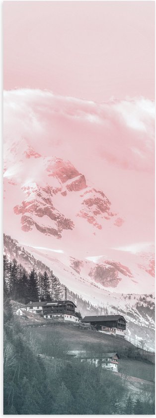 Poster (Mat) - Pastelroze Gloed over Hoge Besneeuwde Bergen - 30x90 cm Foto op Posterpapier met een Matte look