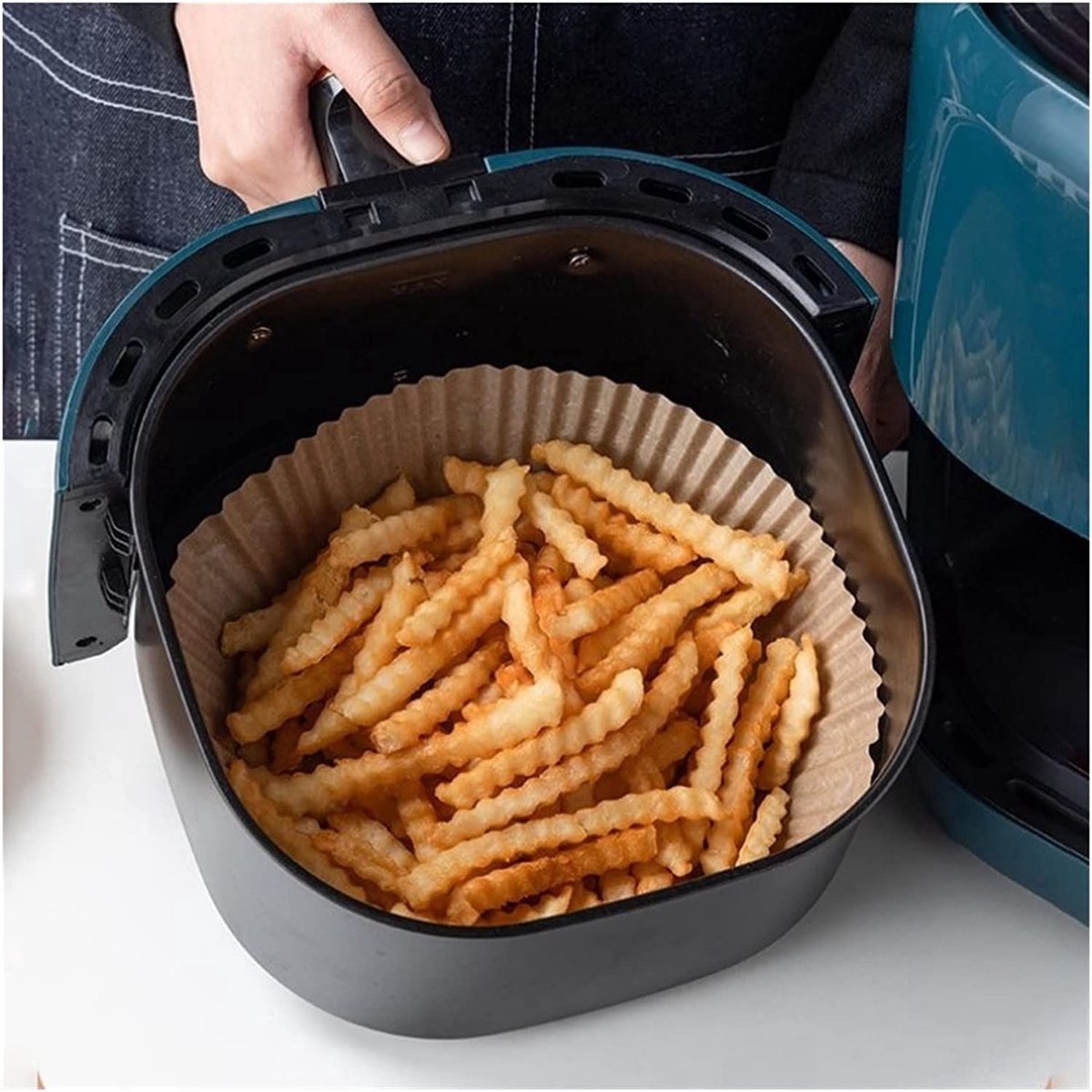 AirFryer Bakpapier - 100 stuks - 16cm - Inclusief Recepten E-book - Zetamo