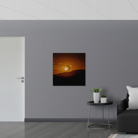 WallClassics - Vlag - Parachute bij zonsondergang - 80x80 cm Foto op Polyester Vlag
