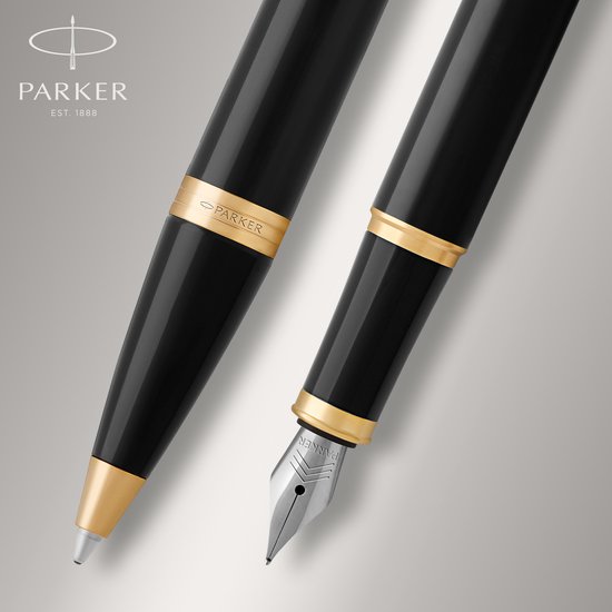 PARKER Stylo plume Jotter acier bleu pas cher 