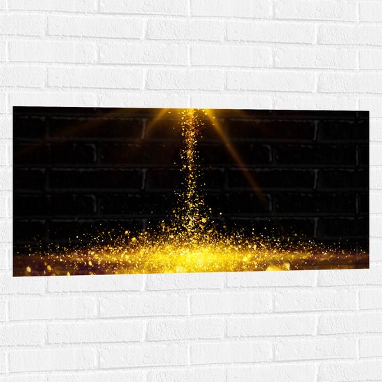 Muursticker - Gouden Glitters in Donkerkleurige Omgeving - 100x50 cm Foto op Muursticker