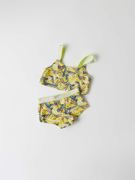 Gele bikini met tropische print van ananassen, bladeren en vogels. Gekleurde schouderbandjes met glitters.