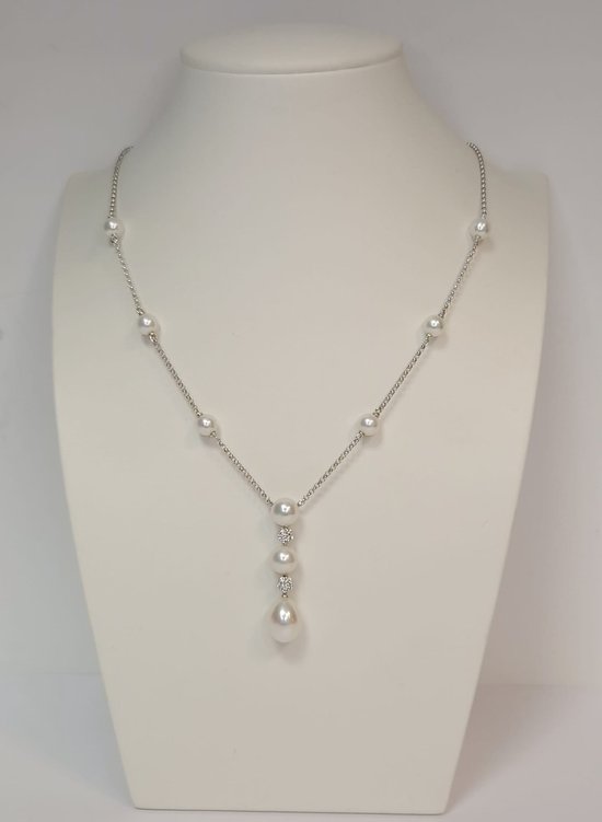 Parel ketting – zoetwater - collier – 18 karaat – diamant - ketting – uitverkoop Juwelier Verlinden St. Hubert – van €795,= voor €659,=
