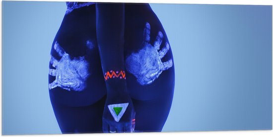 Vlag - Handafdrukken en Versieringen van Neon Verf op Vrouwelijke Billen - 100x50 cm Foto op Polyester Vlag