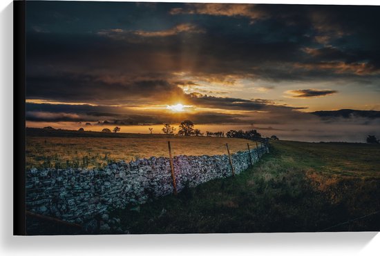 Canvas - Groen Landschap onder Zonsondergang - 60x40 cm Foto op Canvas Schilderij (Wanddecoratie op Canvas)