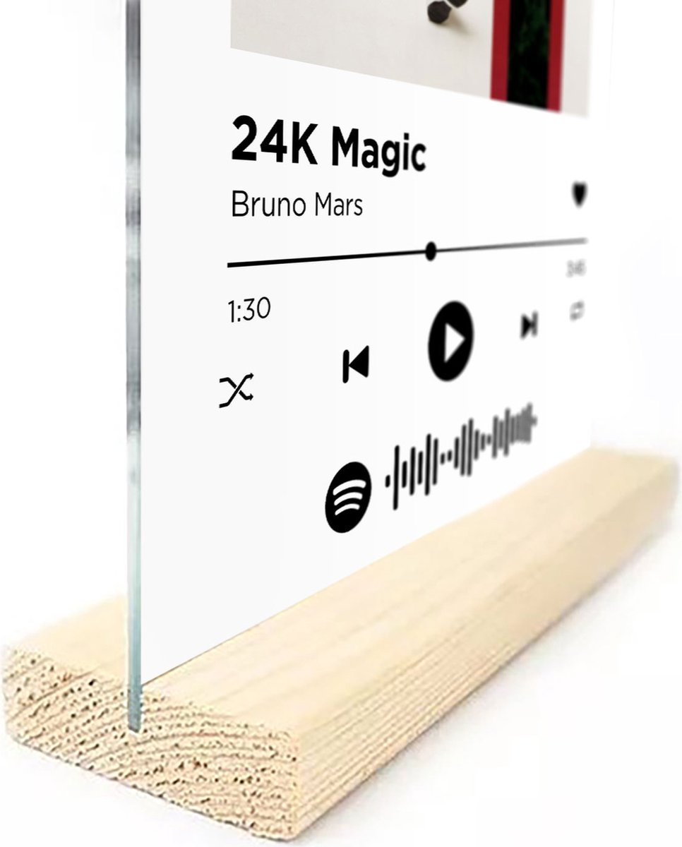 K3 - Krijg 4 maand Apple Music cadeau dankzij Media Markt! 🎶 Surf