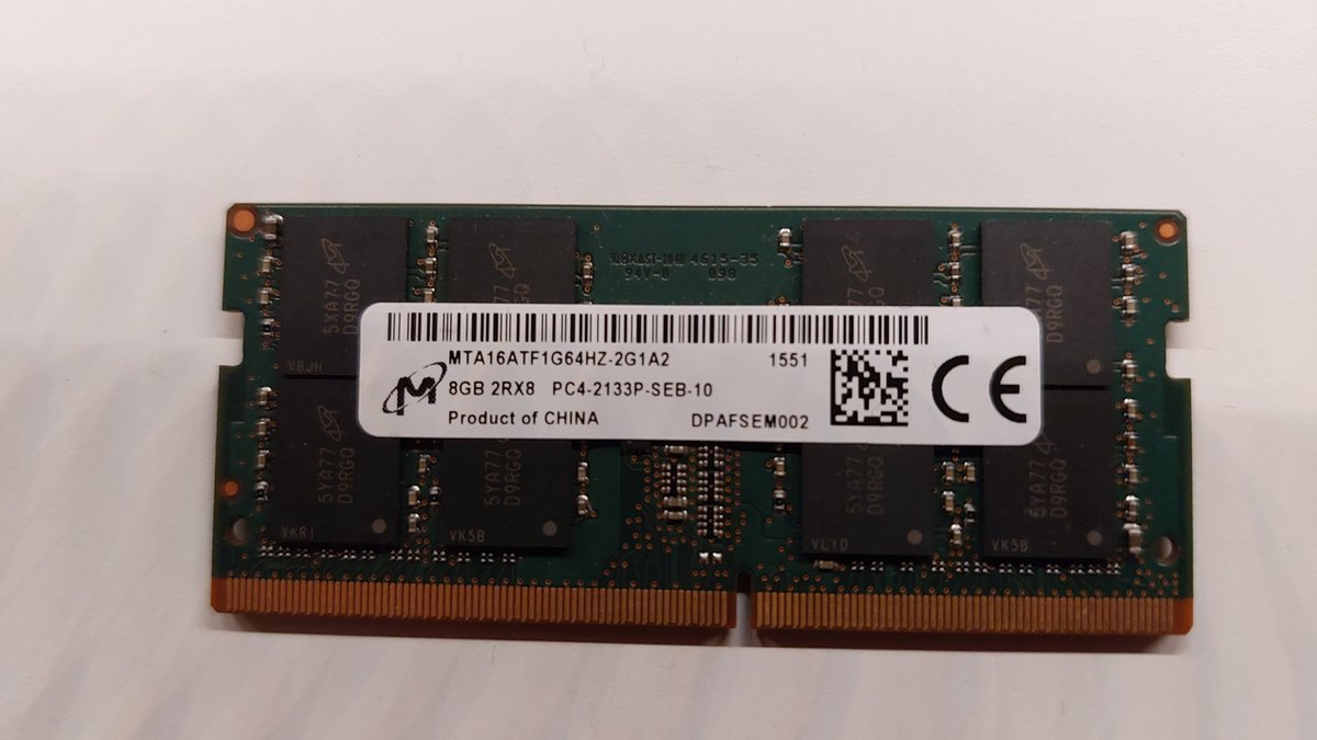 Micron 8GB DDR4 SODIMM (1 x 8GB 2133MHz (MTA16ATF1G64HZ-2G1A2) SODIMM)