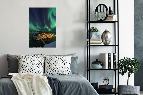Aurores boréales vertes au-dessus d'une maison 60x90 cm