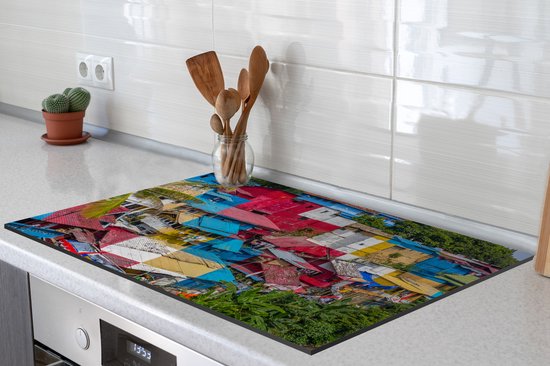 KitchenYeah® Inductie beschermer 77x51 cm - Yogyakarta - Huizen - Kleur - Kookplaataccessoires - Afdekplaat voor kookplaat - Inductiebeschermer - Inductiemat - Inductieplaat mat
