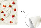 Behang - Fotobehang Aardbei - Yoghurt - Rood - Breedte 190 cm x hoogte 280 cm
