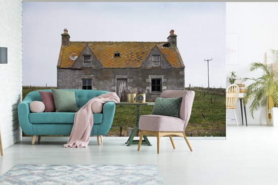 Papier peint photo peint photo vinyle - Bâtiment abandonné symétrique largeur 390 cm x hauteur 260 cm - Tirage photo sur papier peint (disponible en 7 tailles)