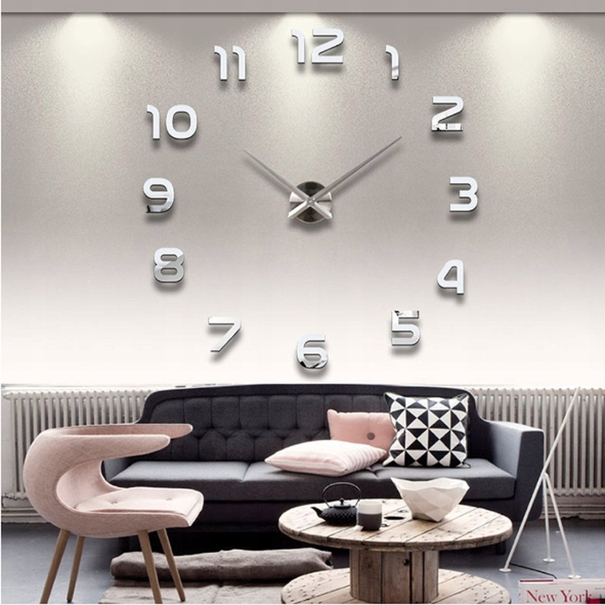 LW Collection wandklok Becka grijs zilver 60cm - grote industriële klok stil uurwerk - Moderne grijze wandklok - Industrieel - Vintage LW Collection wandklok Becka grijs zilver 60cm - grote industriële klok stil uurwerk - Moderne grijze wandklok - Industrieel - Vintage
