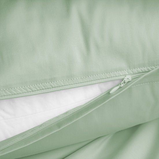 Nordic Paradise - Housse de couette en satin de Katoen de Luxe 200x220 cm + 2 taies d'oreiller 60x70 cm avec fermeture éclair fine - Vert pastel