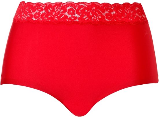 Culotte rouge taille haute avec ceinture en dentelle.