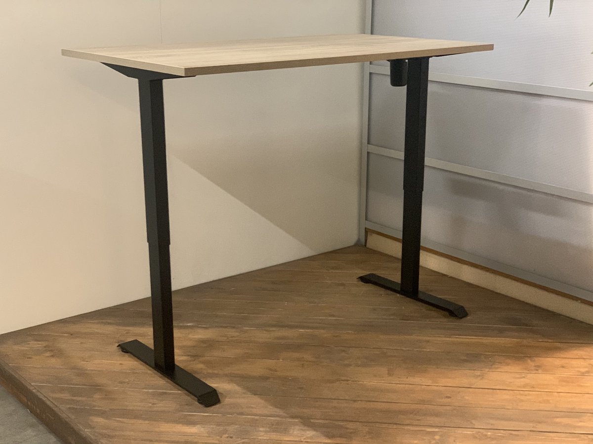 FB01 - elektrisch zit sta bureau met memory - zwart onderstel - robson midden eiken blad - NU MET GRATIS USB OPLADER! - 180 x 80 - NIEUW