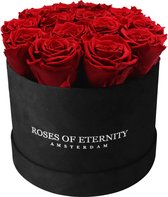 Roses of Eternity - 3 Jaar houdbare rode rozen - Suede box - flowerbox - Romantisch Liefdes cadeau cadeautje - Cadeau voor vrouw, vriendin, haar - huwelijk - Moederdag - Kerst - rood