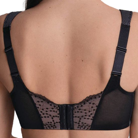 Anita ontlastings beha Orely