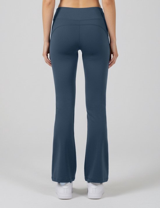 La V flared sportlegging basic Blauwgrijs L van Merkloos — afbeelding 2