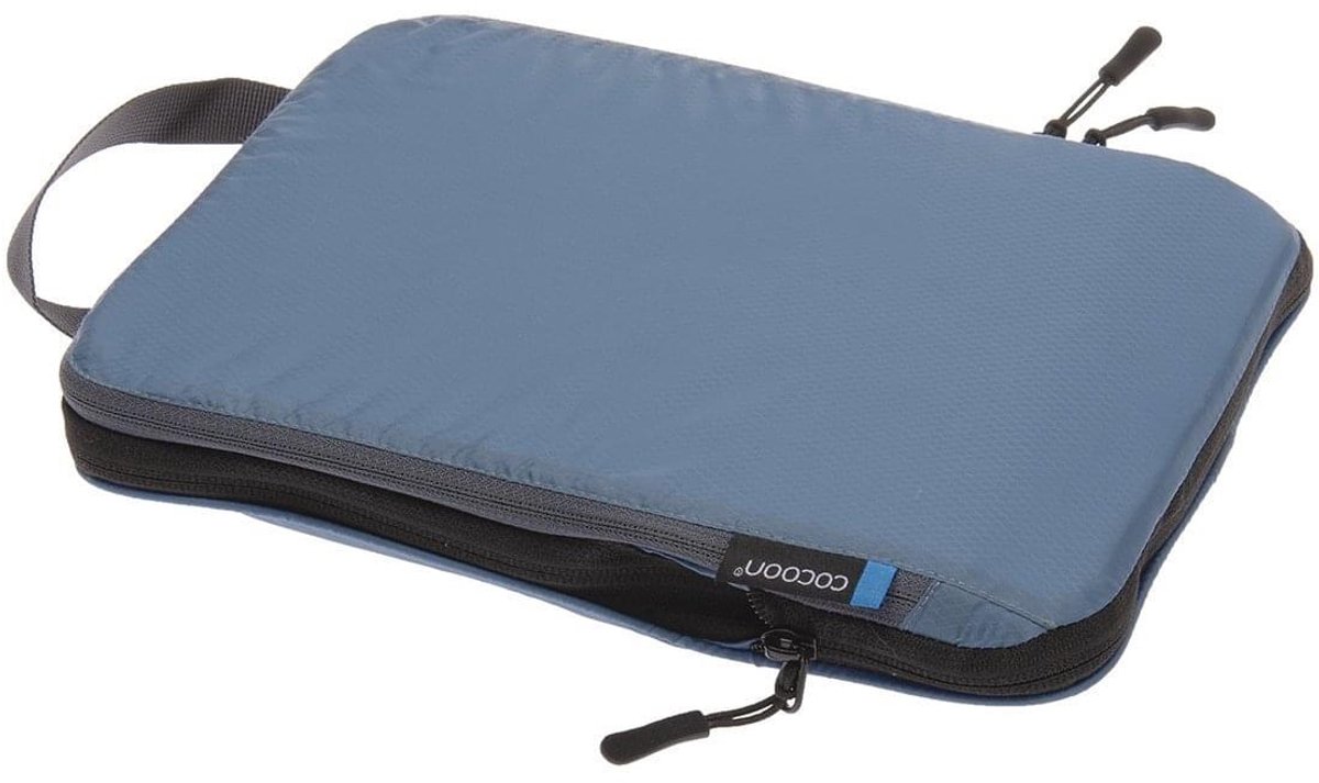 Cocoon Squeezer Light Toilettas Blauw M