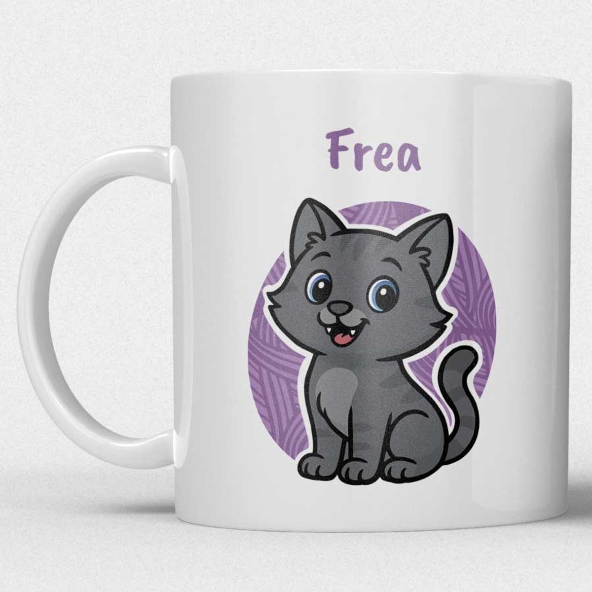 kindermok/kinderbeker | gepersonaliseerd met naam | met zwarte kat | wit | Schattige illustraties